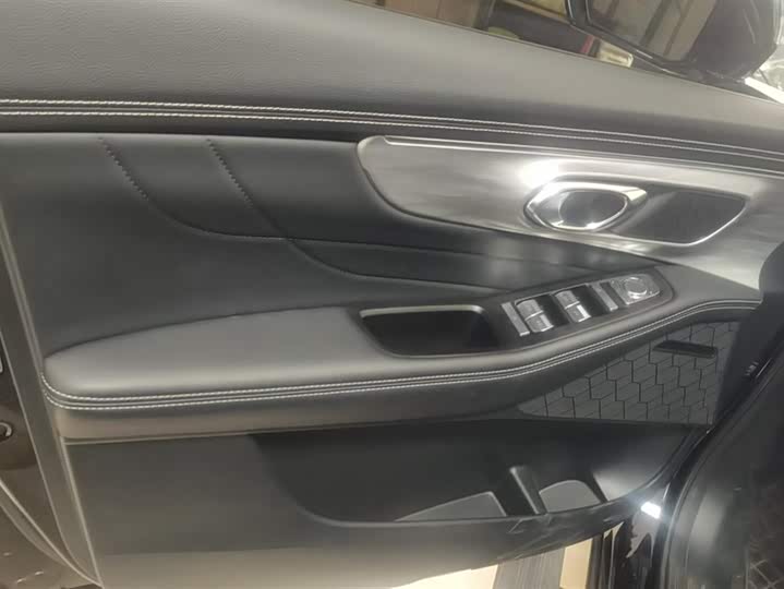 Фото 7 - GAC Trumpchi GS8