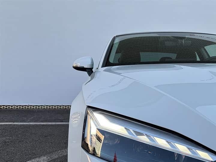 Фото 7 - Audi A5