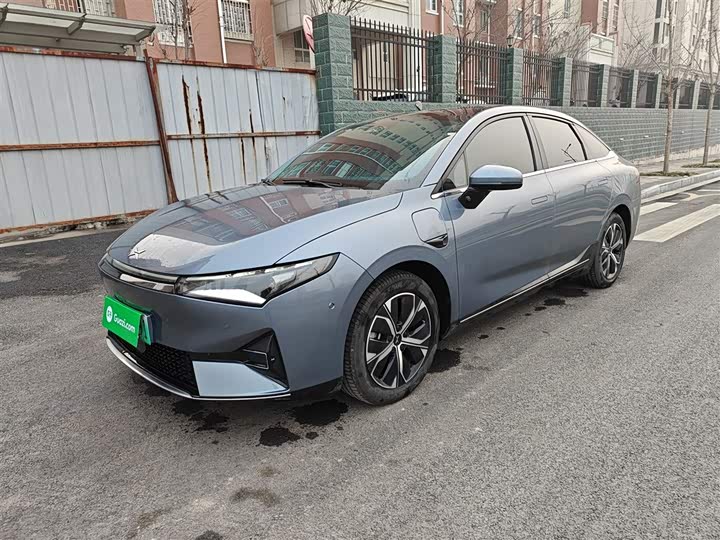 Фото 1 - XPeng P5