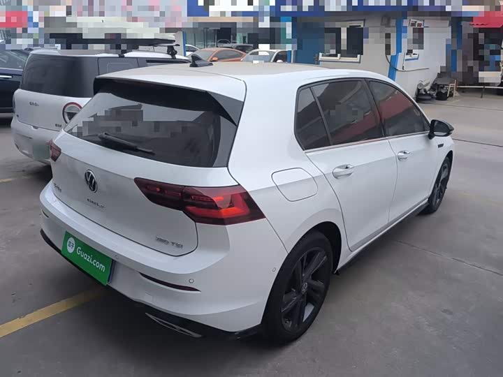 Фото 7 - Volkswagen Golf