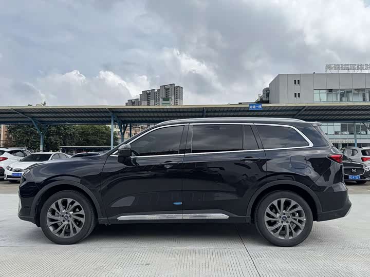 Фото 4 - Ford Equator