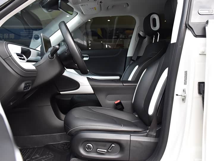 Фото 5 - Smart #1