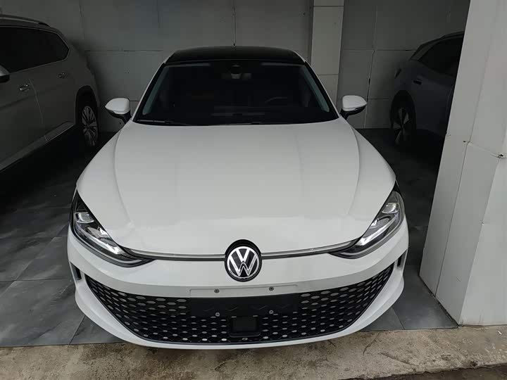 Фото 3 - Volkswagen Lamando L