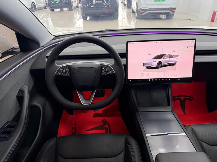 Фото 7 - Tesla Model 3