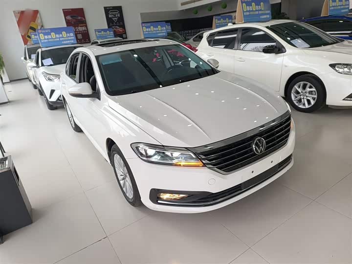 Фото 4 - Volkswagen Lavida