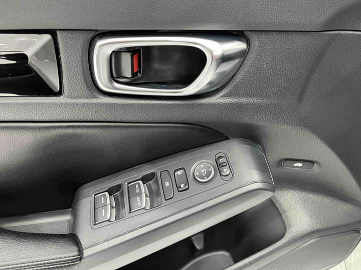 Фото 7 - Honda Civic