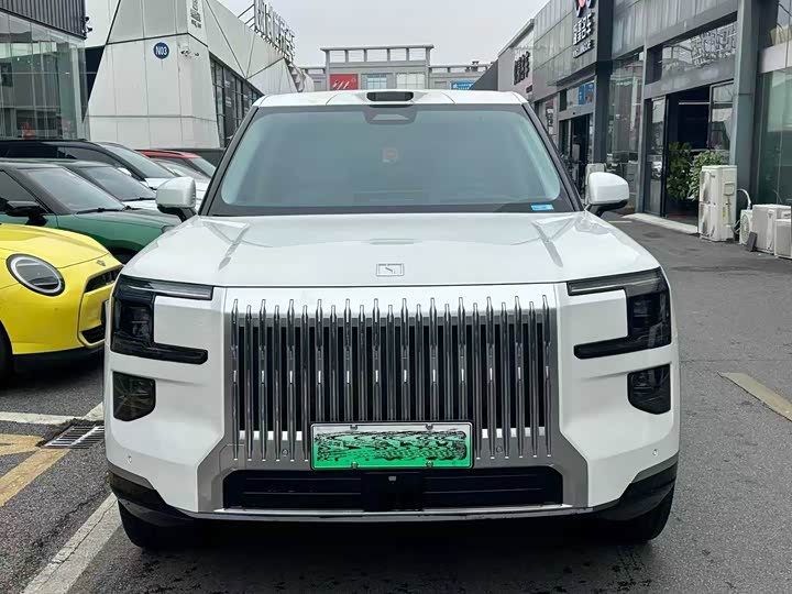 Фото 2 - Zeekr 9X