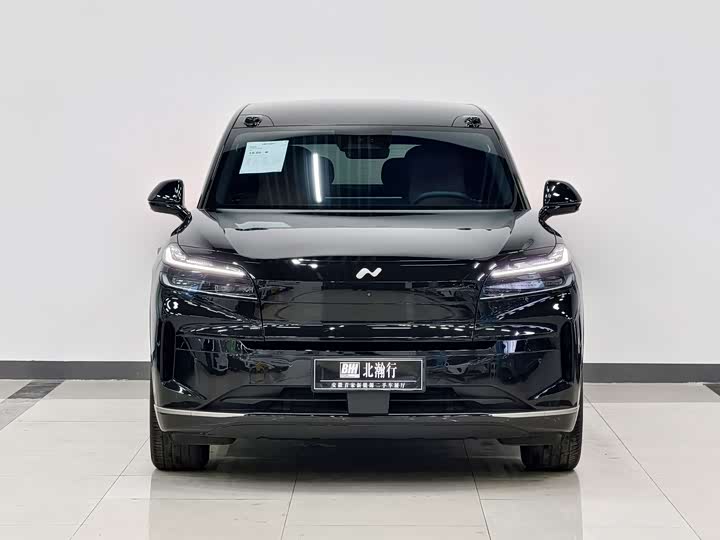 Фото 2 - Nio Onvo L90