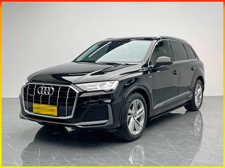 Фото 1 - Audi Q7