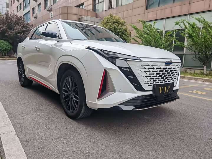 Фото 2 - Changan Oshan Z6