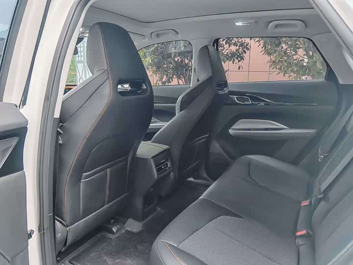 Фото 6 - Changan Oshan Z6