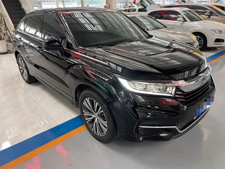 Фото 3 - Honda Avancier