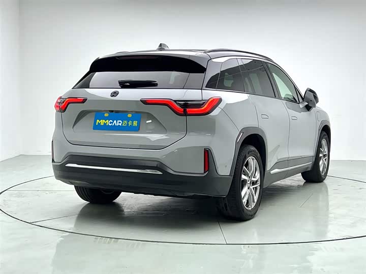 Фото 4 - Nio ES6