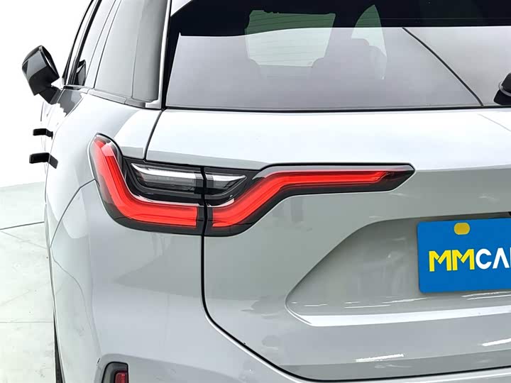 Фото 8 - Nio ES6