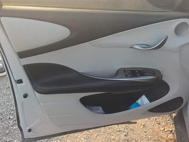 Фото 7 - BYD Dolphin