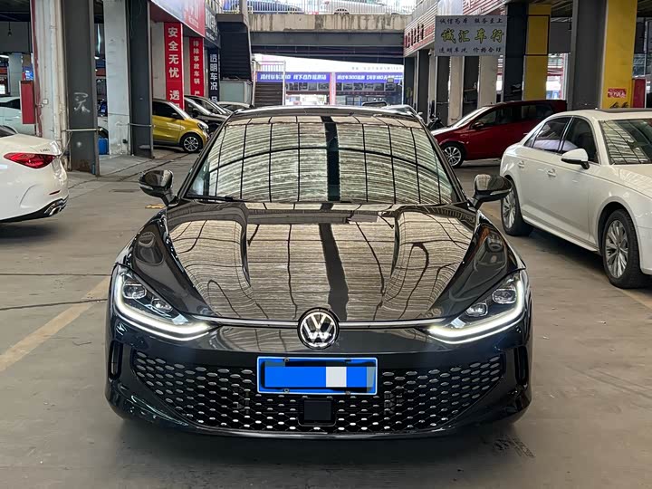 Фото 2 - Volkswagen Lamando L