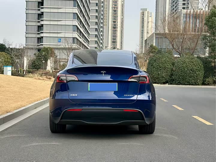 Фото 5 - Tesla Model Y