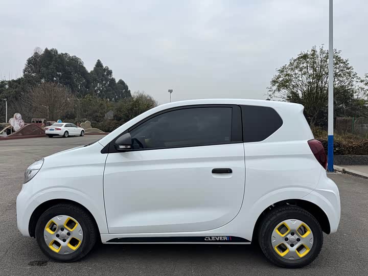 Фото 4 - Roewe Clever