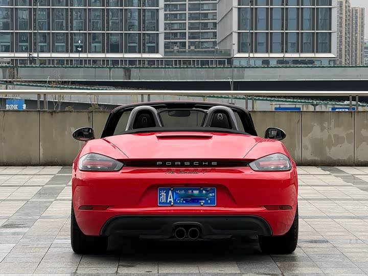 Фото 8 - Porsche 718