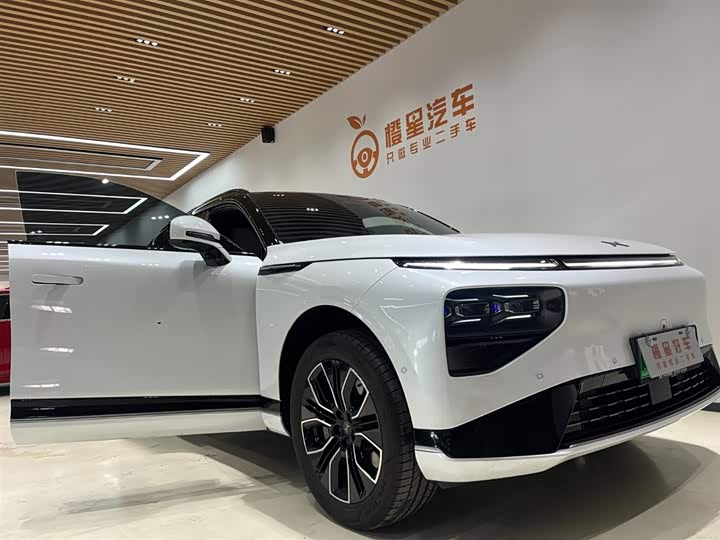 Фото 6 - XPeng G9