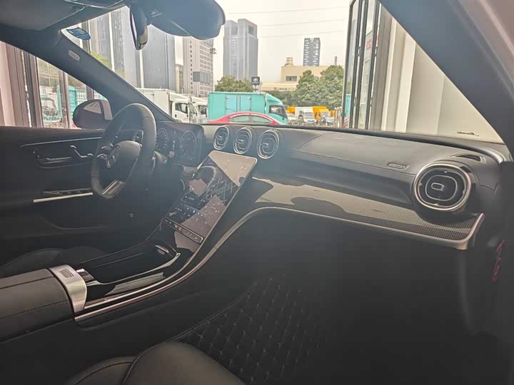 Фото 4 - Mercedes-Benz C-Class