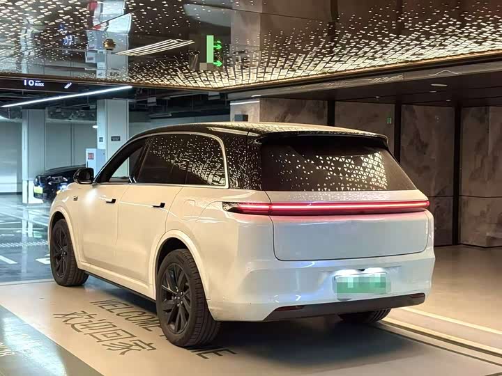 Фото 5 - LiXiang L8