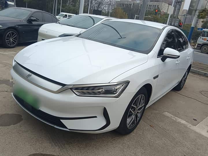 Фото 1 - BYD Qin Plus