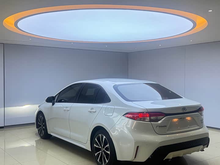 Фото 4 - Toyota Levin