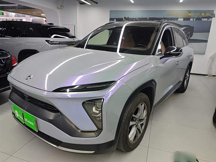 Фото 1 - Nio ES6