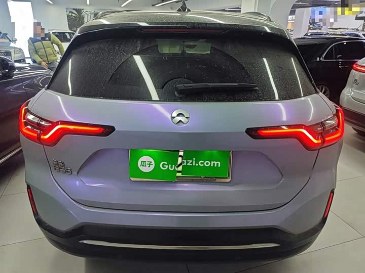 Фото 6 - Nio ES6