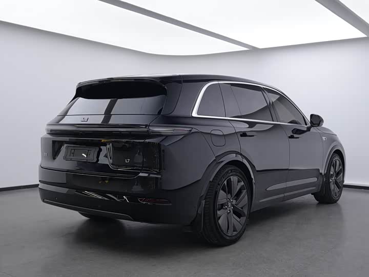 Фото 8 - LiXiang L7