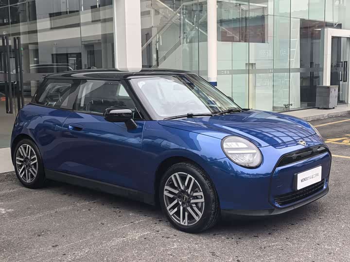 Фото 3 - Mini Cooper