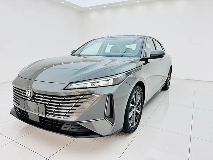 Фото 3 - Changan Eado Plus