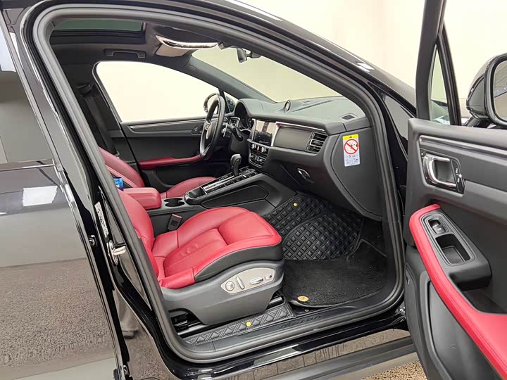 Фото 5 - Porsche Macan