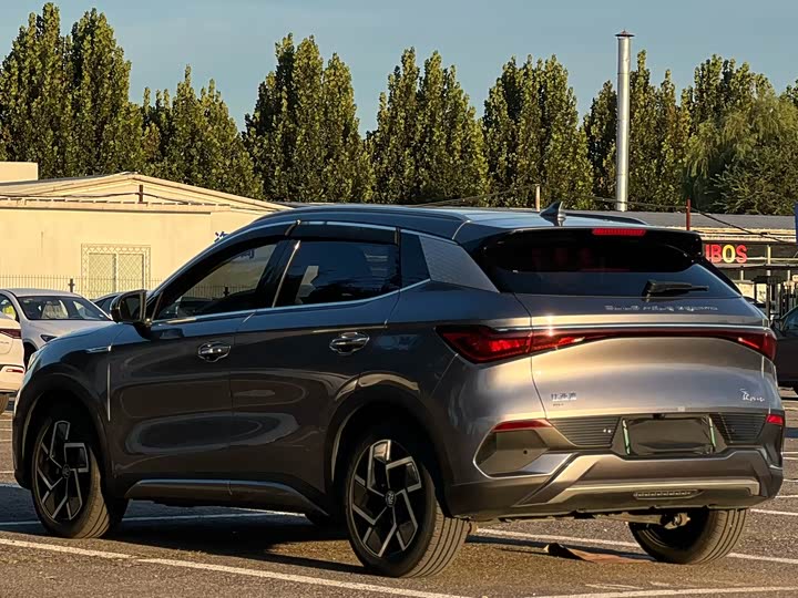 Фото 6 - BYD Yuan Plus