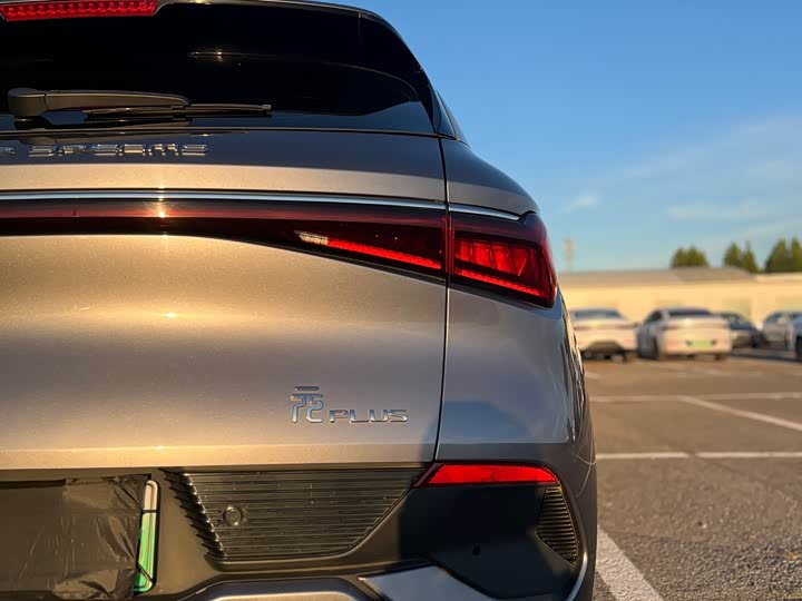 Фото 8 - BYD Yuan Plus