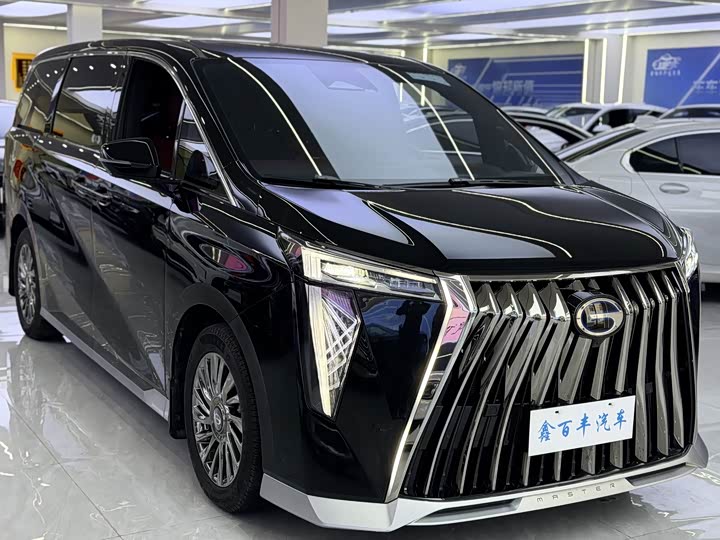 Фото 3 - GAC Trumpchi M8