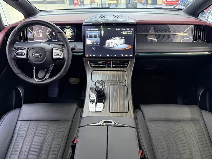 Фото 5 - GAC Trumpchi M8