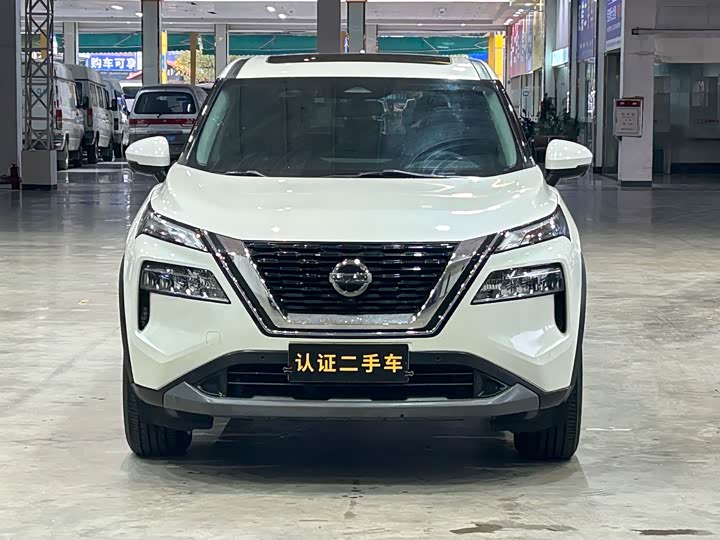 Фото 2 - Nissan X-Trail