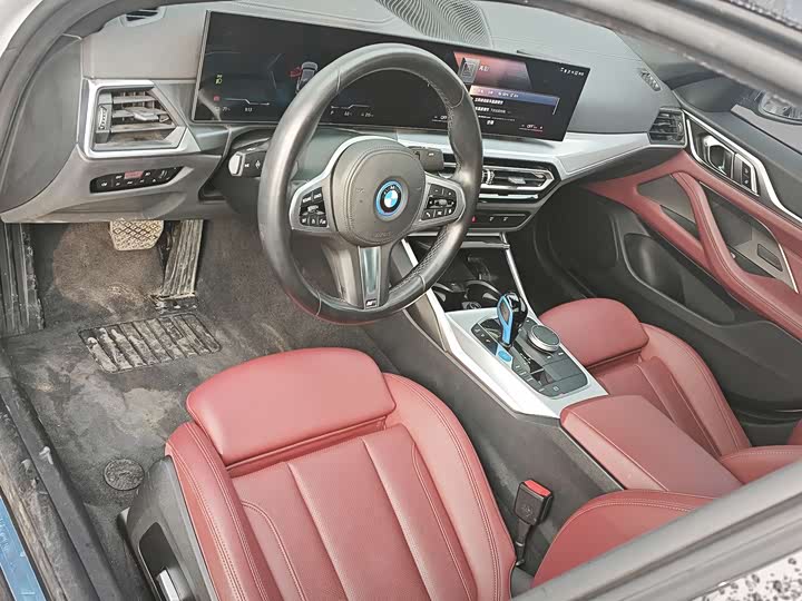 Фото 7 - BMW i4