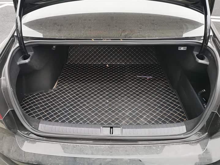 Фото 4 - Volkswagen Magotan