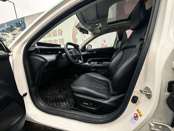 Фото 6 - Changan Eado Plus