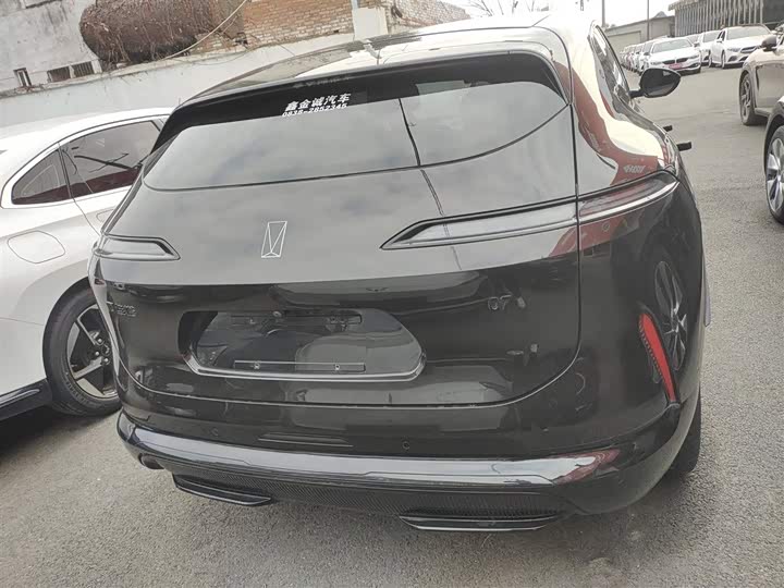 Фото 6 - Avatr 07