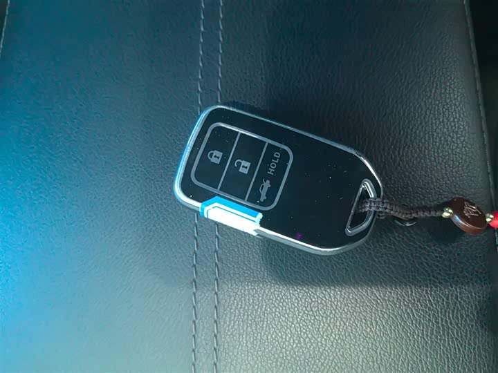 Фото 9 - Honda Accord