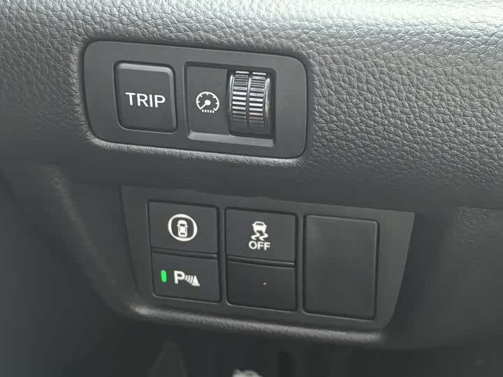 Фото 8 - Honda Accord