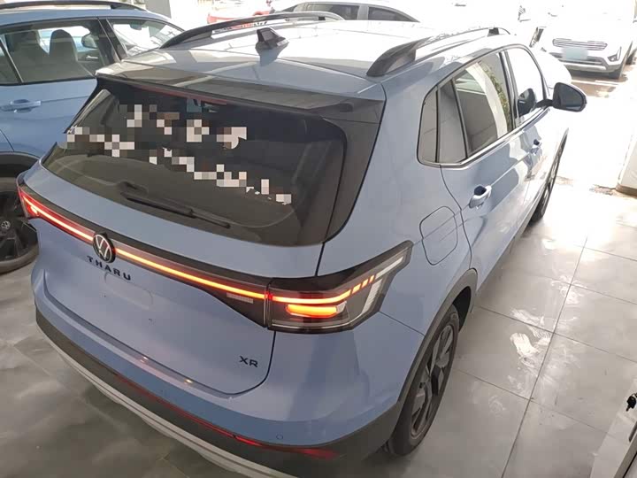 Фото 7 - Volkswagen Tharu