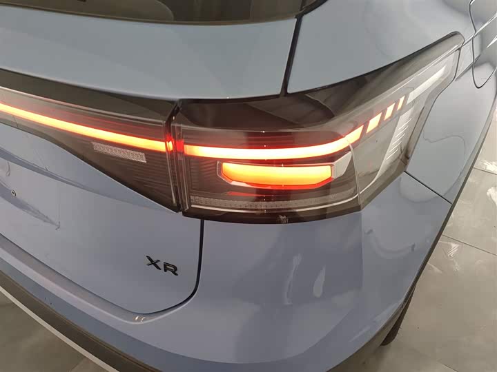 Фото 8 - Volkswagen Tharu