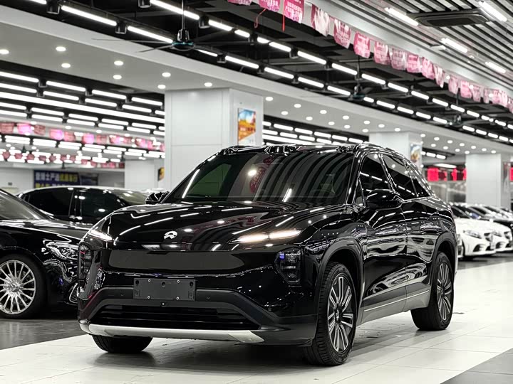 Фото 1 - Nio ES7