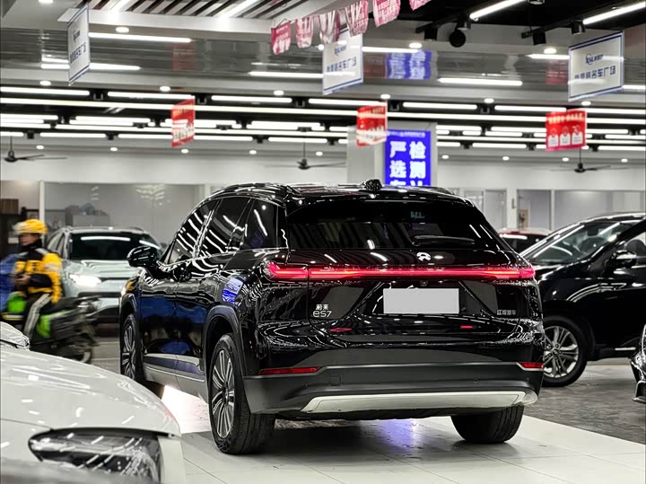 Фото 4 - Nio ES7