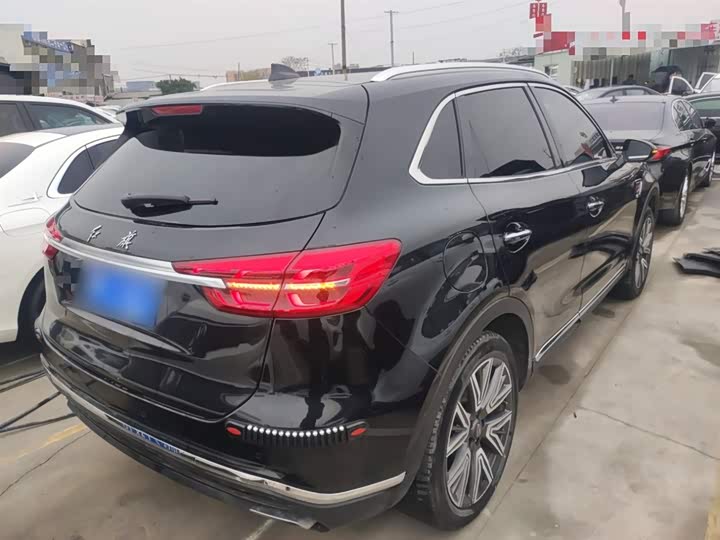 Фото 7 - Hongqi HS5